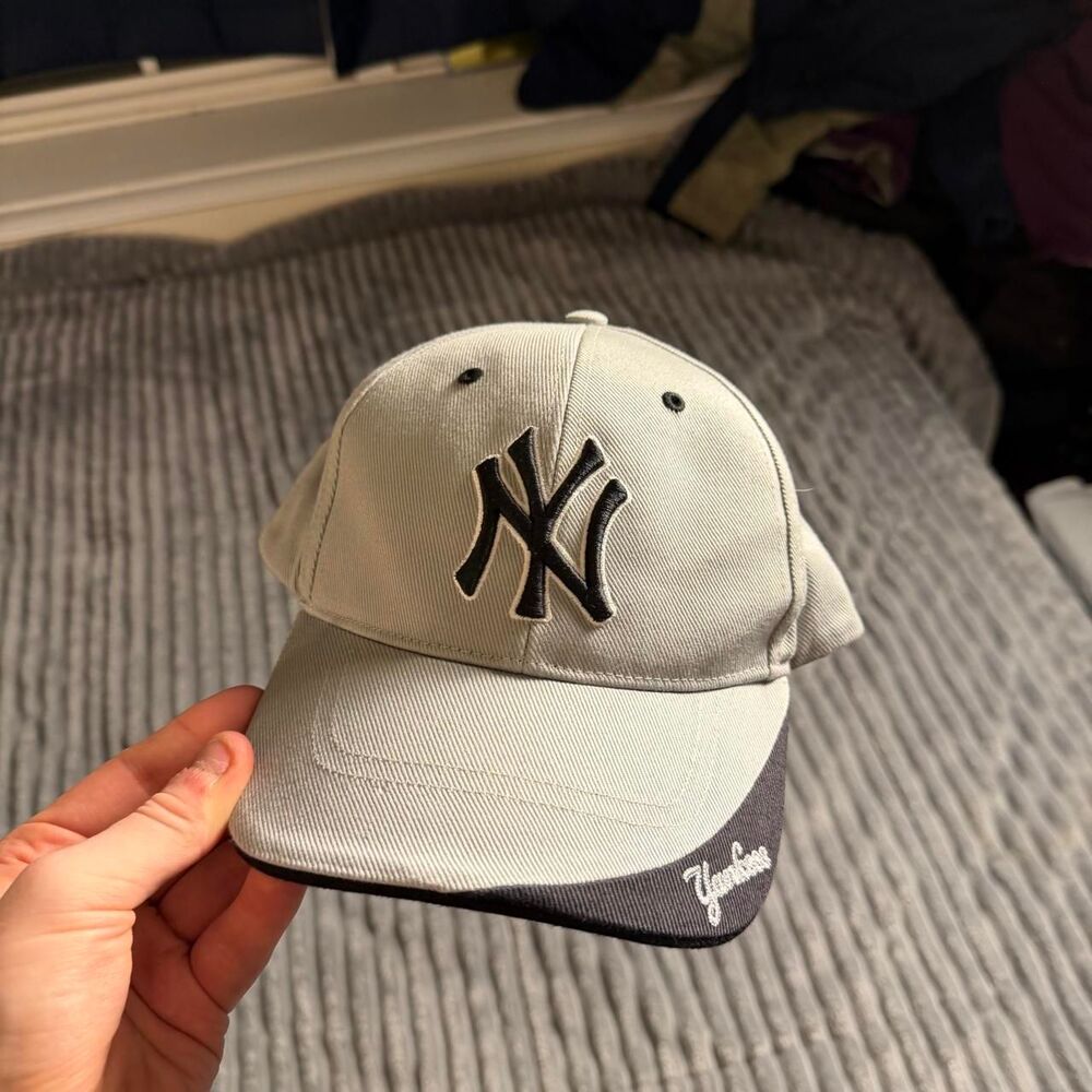 Y2K 2000’s New York Yankees Grey Cap MLB Baseball One Size Large